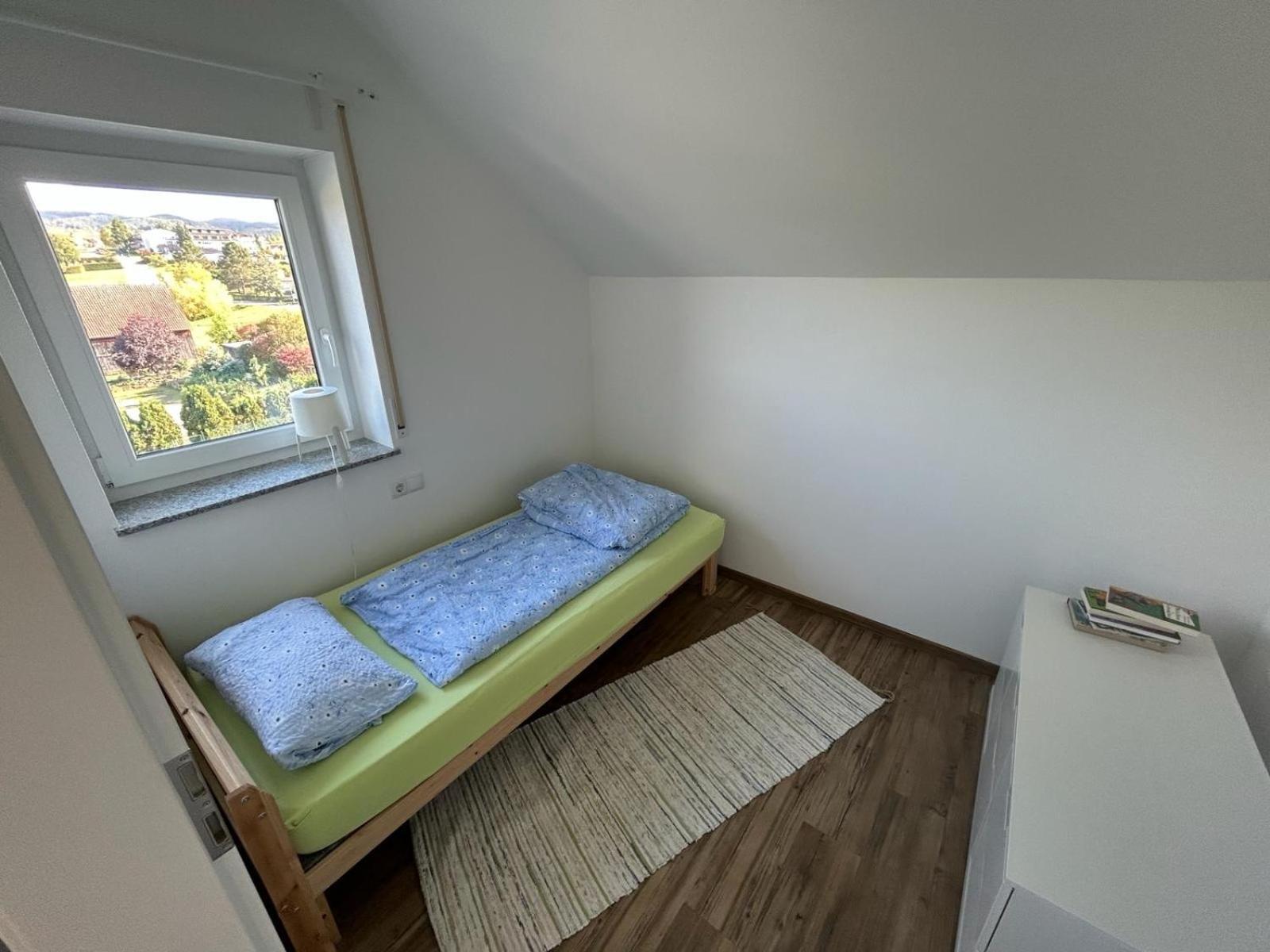 3 Zimmer Neubauwohnung In Der Schwaebischen Toskana Löwenstein Exteriér fotografie