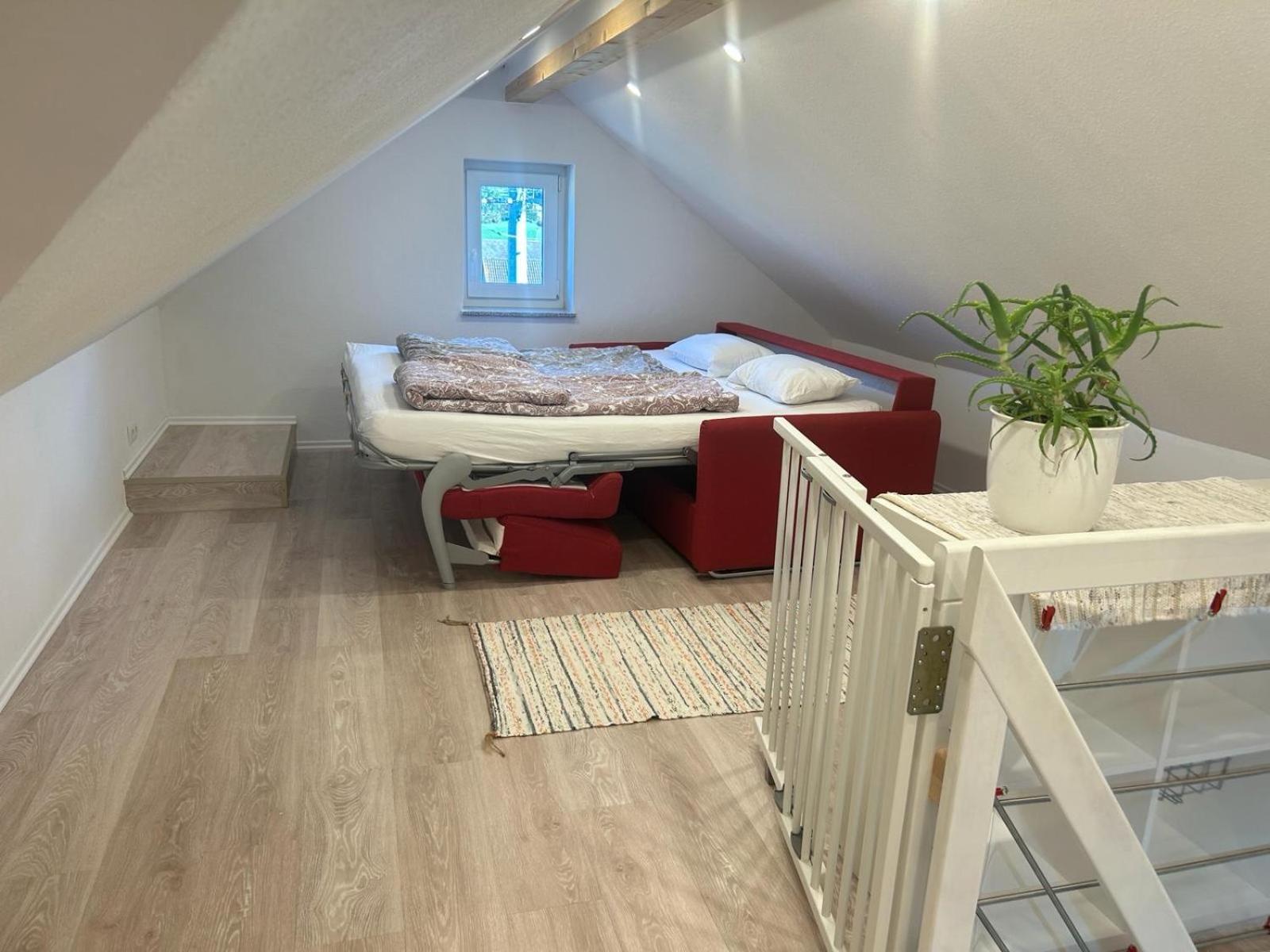 3 Zimmer Neubauwohnung In Der Schwaebischen Toskana Löwenstein Exteriér fotografie