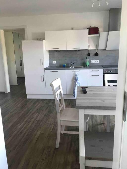 3 Zimmer Neubauwohnung In Der Schwaebischen Toskana Löwenstein Exteriér fotografie