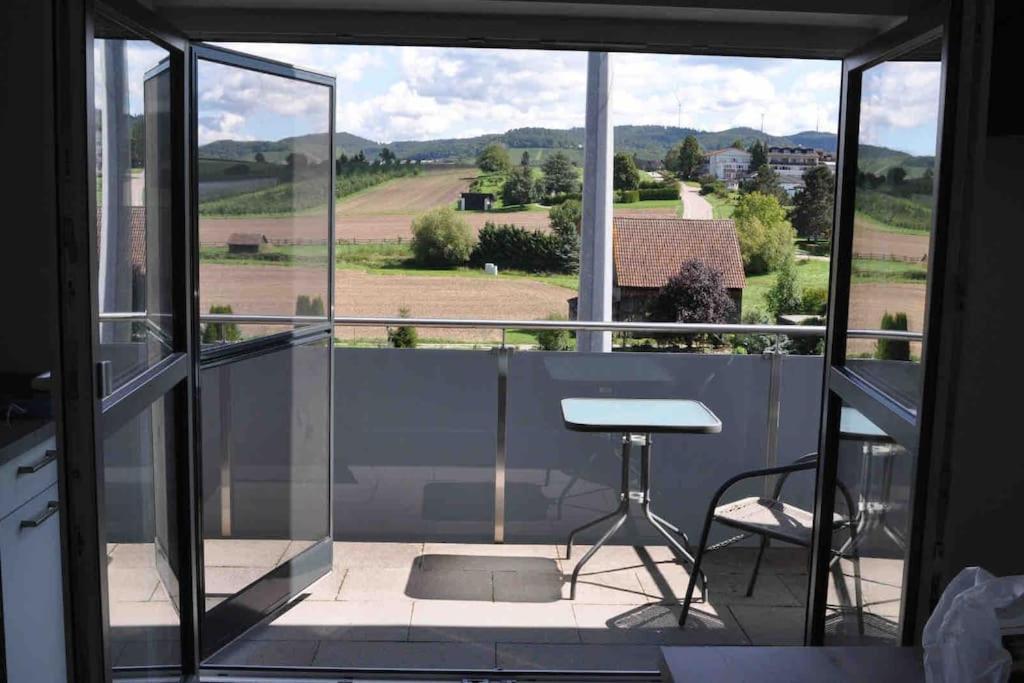 3 Zimmer Neubauwohnung In Der Schwaebischen Toskana Löwenstein Exteriér fotografie